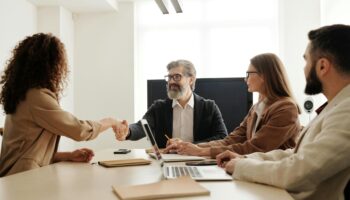 Sistema de recursos humanos: integração e fortalecimento da equipe